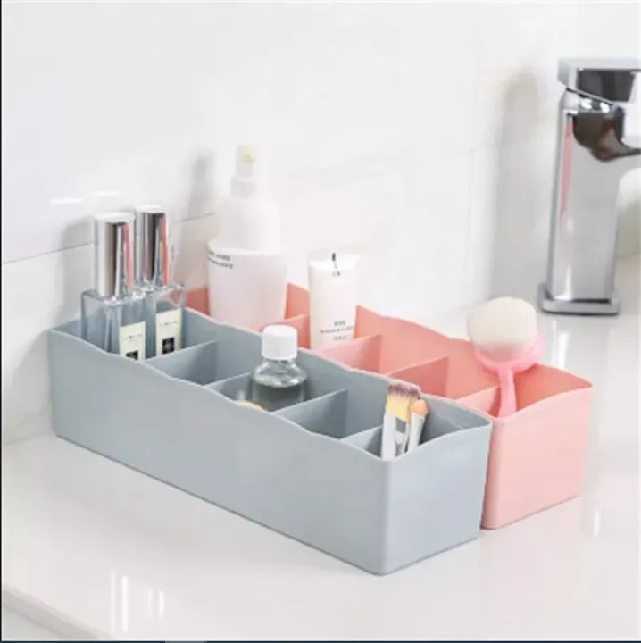 (2 Pc) 5 Grids Storage Box Best for Desk / Drawer Daraazpk